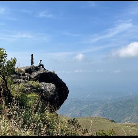 Alpine Aura Villa Vagamon Ngoại thất bức ảnh